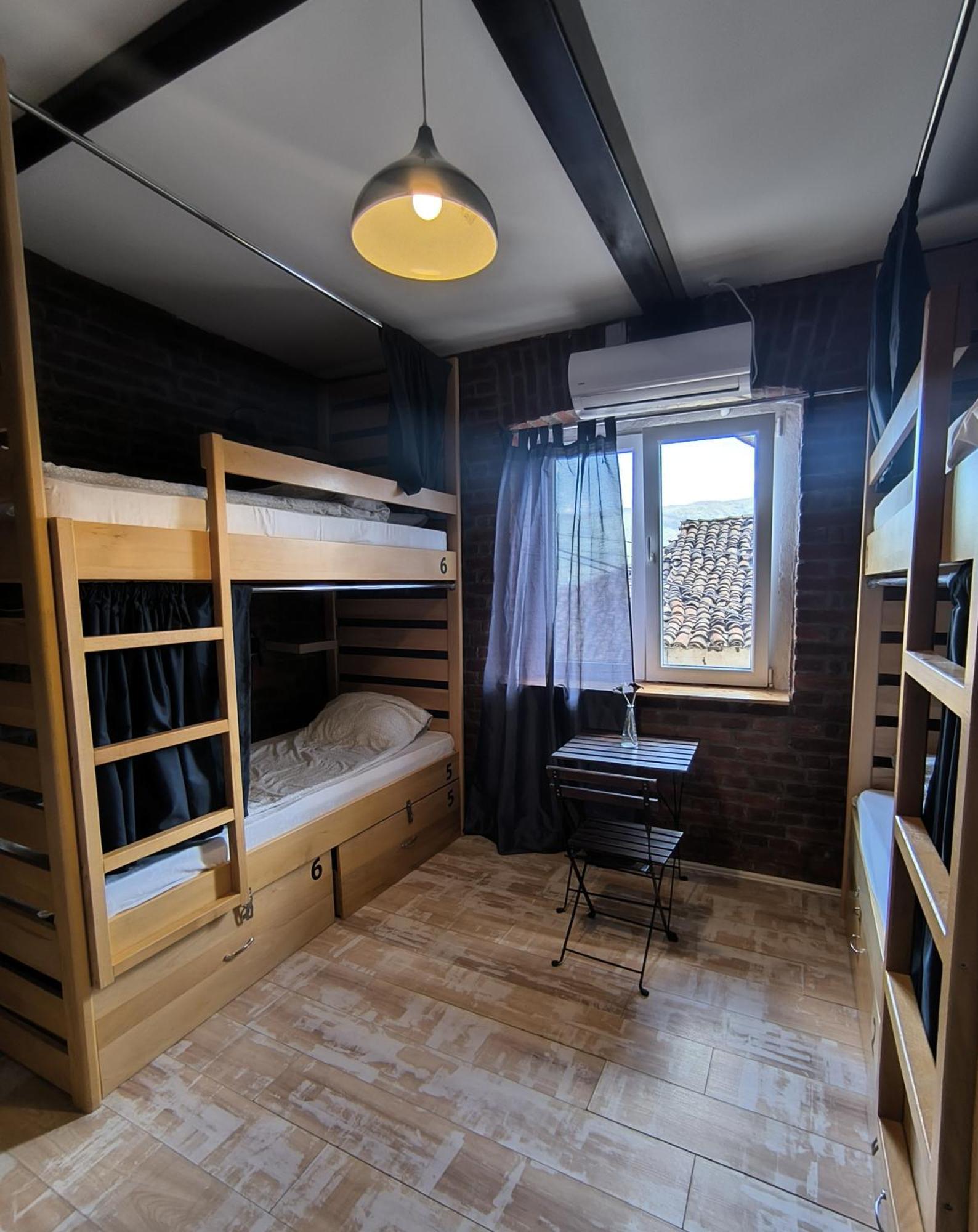 Old Town Hostel אוהריד מראה חיצוני תמונה