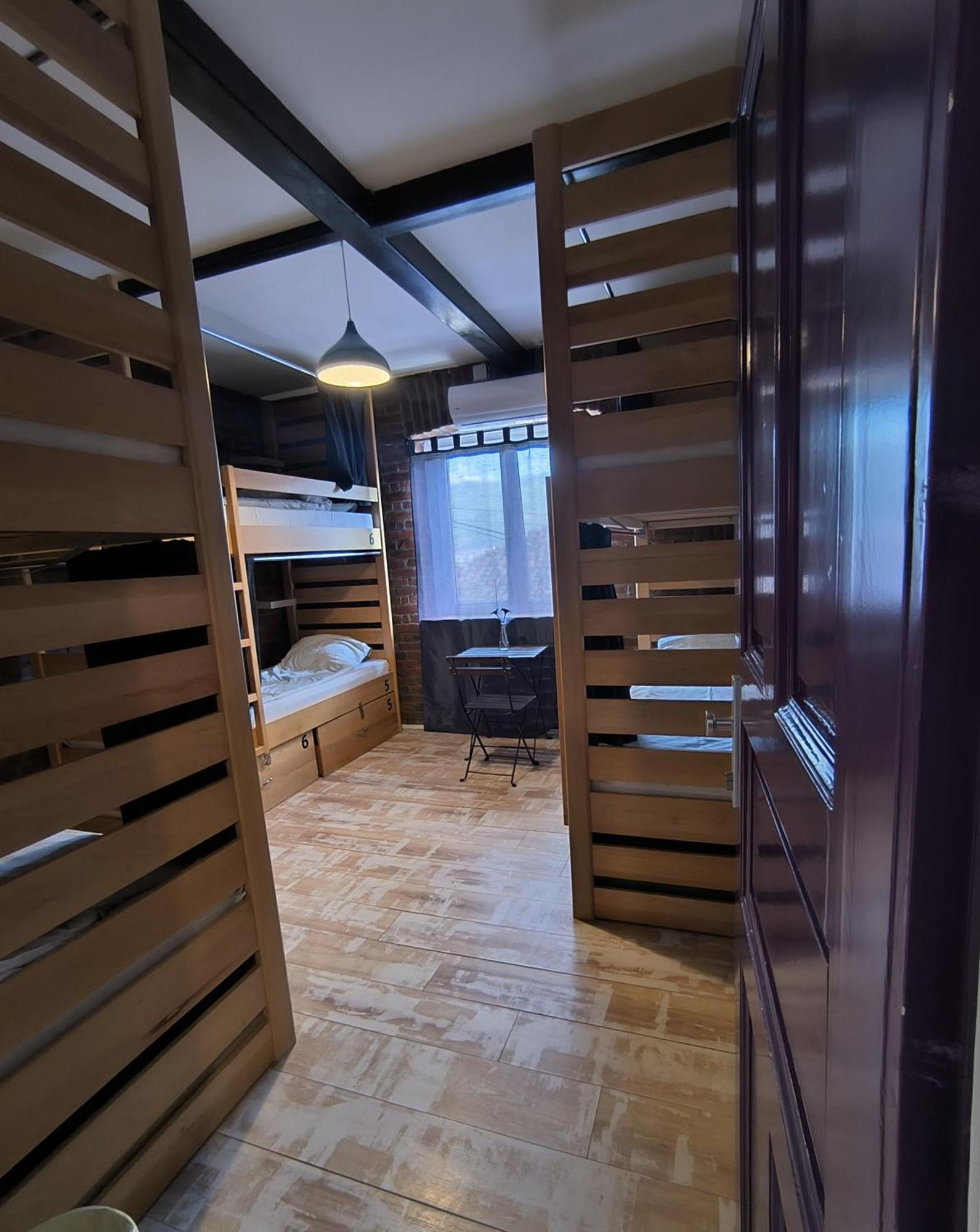 Old Town Hostel אוהריד מראה חיצוני תמונה