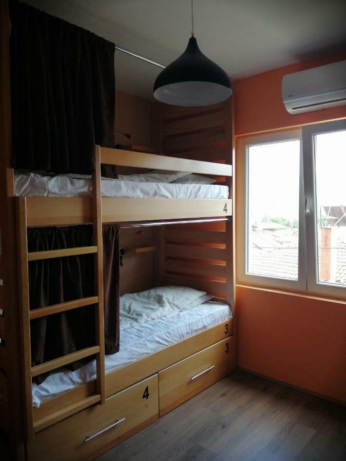 Old Town Hostel אוהריד מראה חיצוני תמונה